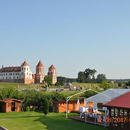 Usadba Zamkovoe Predmestie Hotel Mir Exterior foto